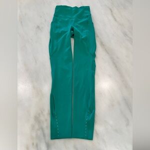 Lululemon Fast and Free High-Rise Tight 25” Pockets used 
Kelly Green Sz 0